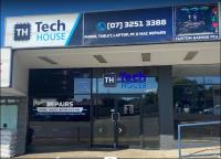 Tech House Indooroopilly image 1